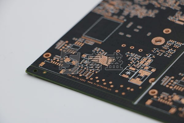 四层车载视频安全PCB4