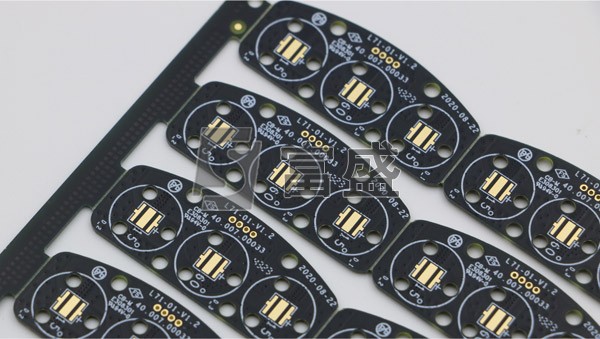 智能消费PCB-(5).JPG