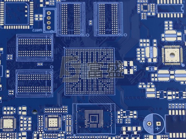 HDI PCB生产厂家：你知道HDI的奥秘和优势吗？